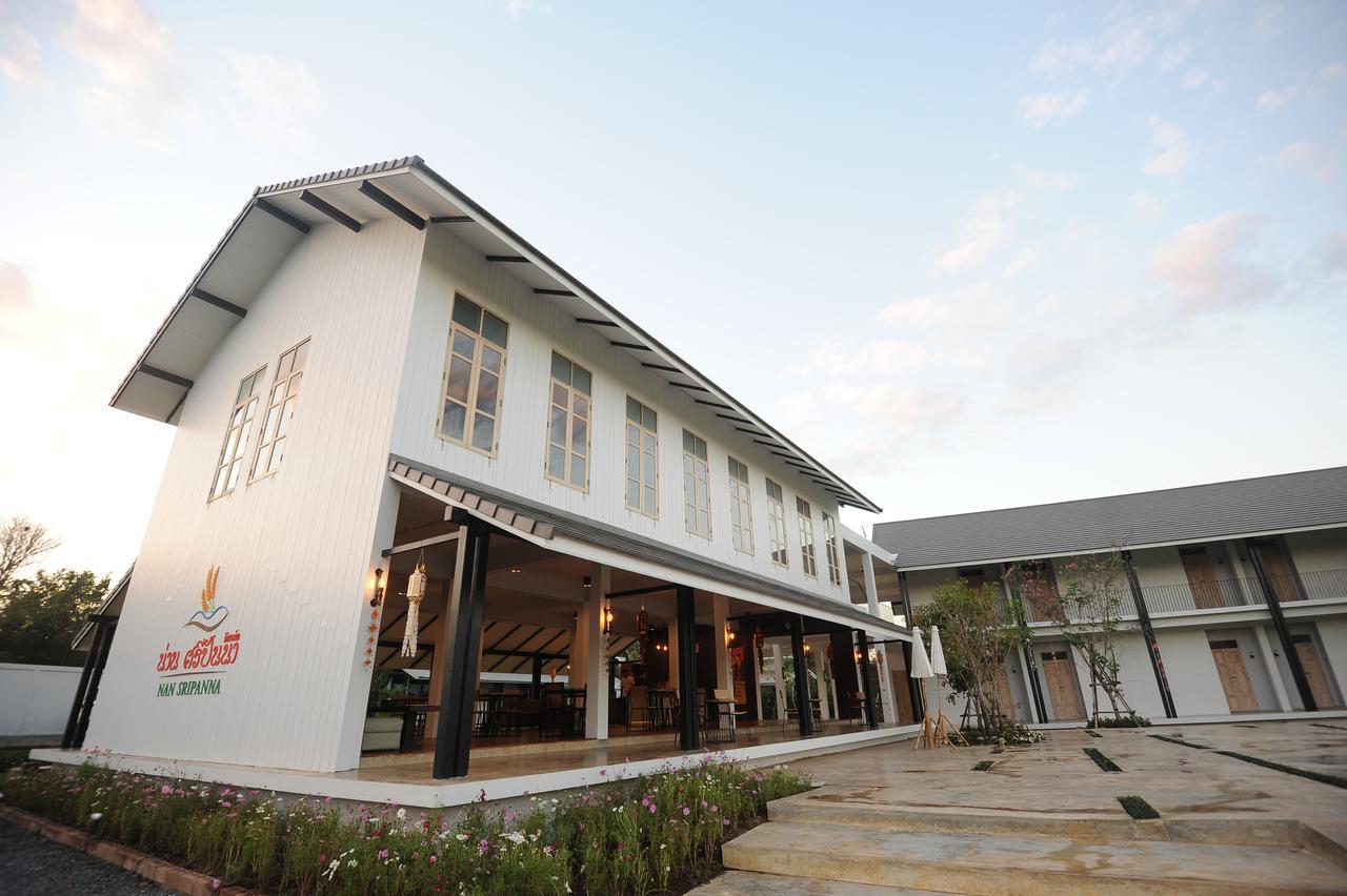 Nansripanna Resort Luaran gambar