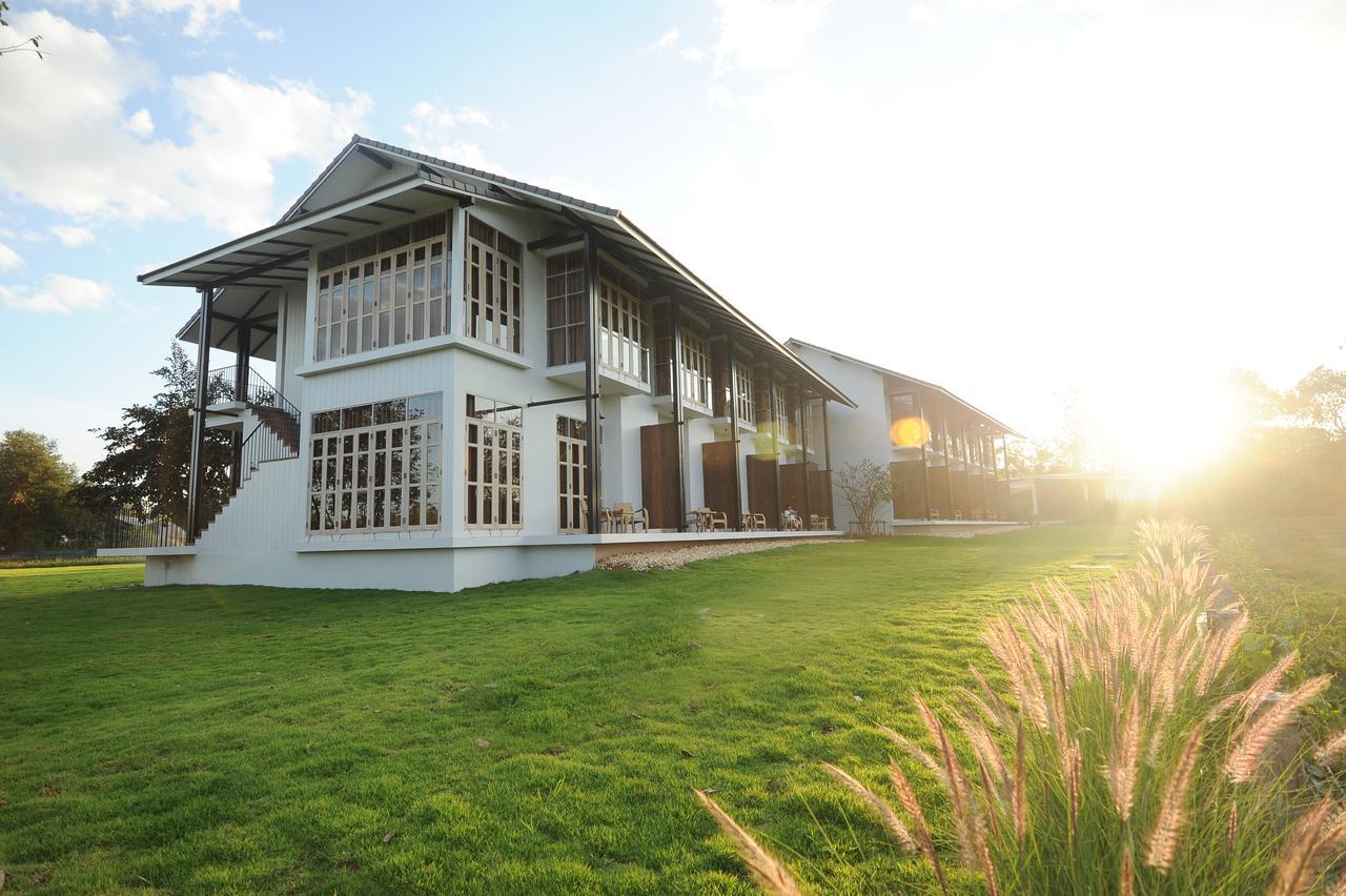Nansripanna Resort Luaran gambar