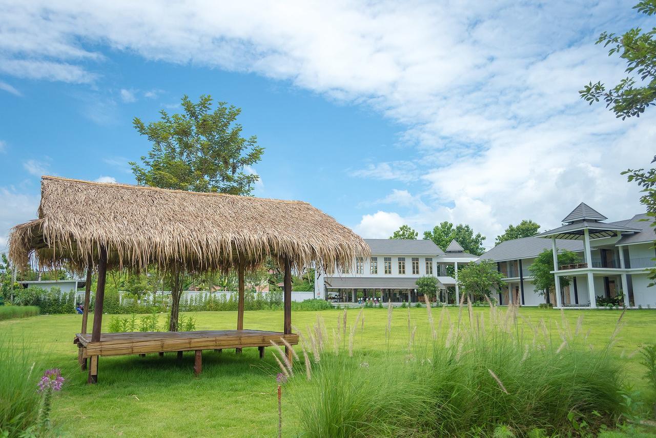 Nansripanna Resort Luaran gambar