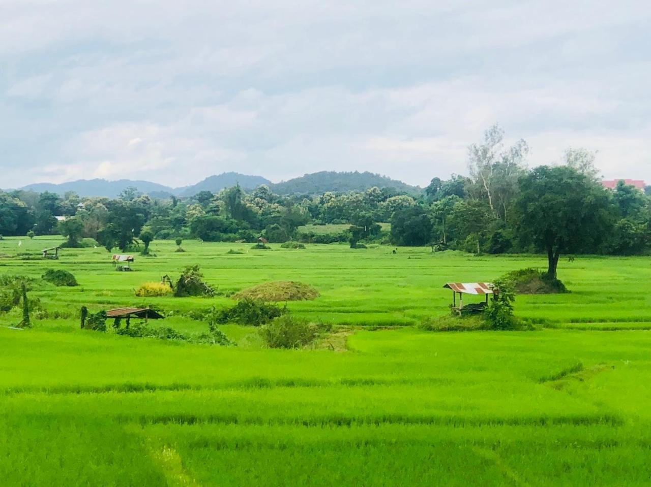 Nansripanna Resort Luaran gambar